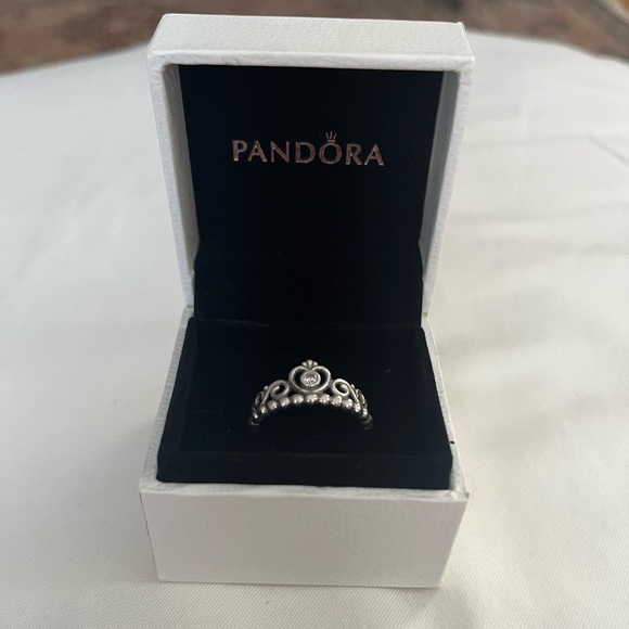 Pandora Princess Tiara Crown Ring - Picture 1 of 4